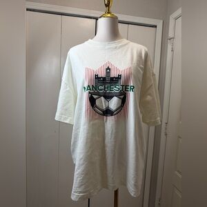 Urban Outfitters Manchester Graphic Tee - Cream